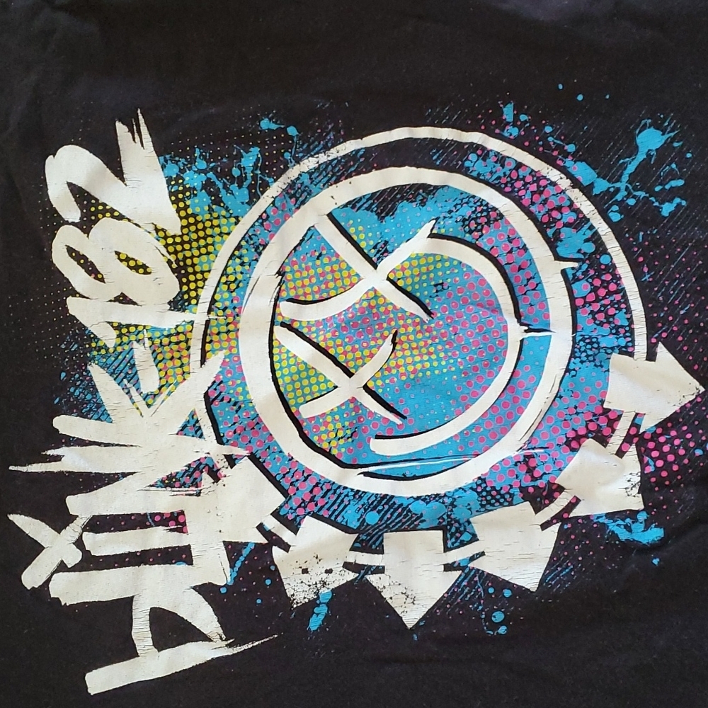 Blink 182 shirt - Picture 9 of 9